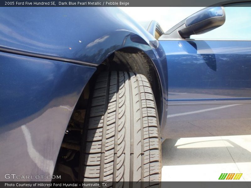 Dark Blue Pearl Metallic / Pebble Beige 2005 Ford Five Hundred SE
