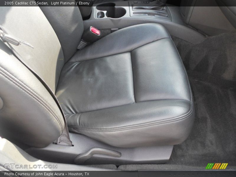 Light Platinum / Ebony 2005 Cadillac CTS Sedan