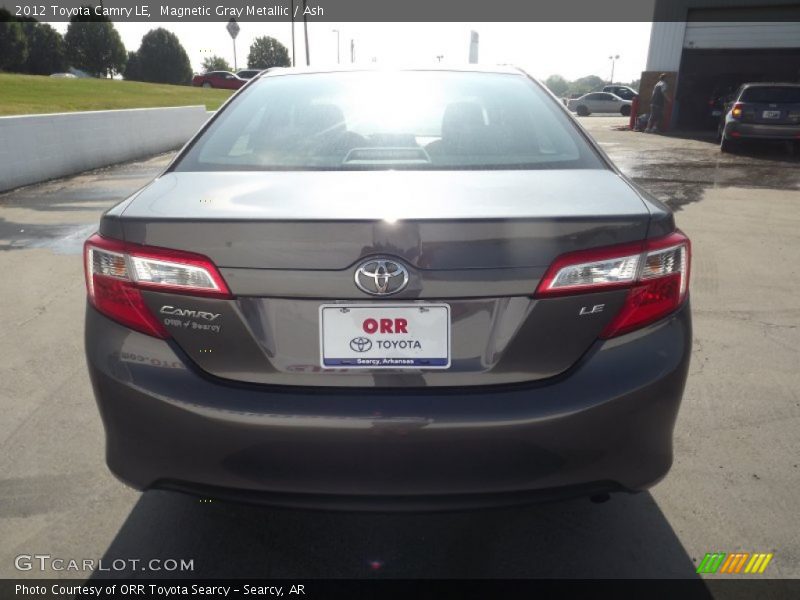 Magnetic Gray Metallic / Ash 2012 Toyota Camry LE