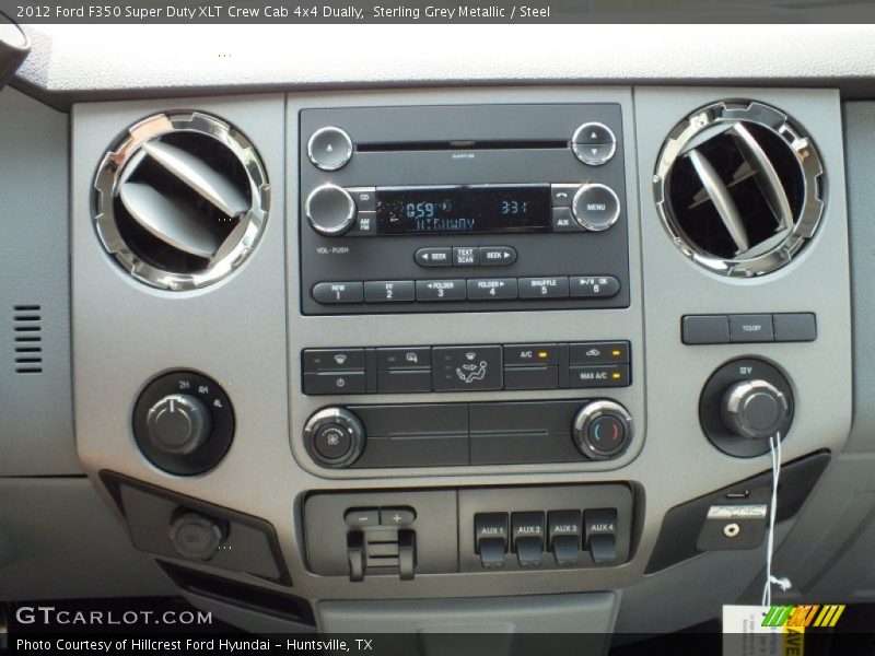 Controls of 2012 F350 Super Duty XLT Crew Cab 4x4 Dually