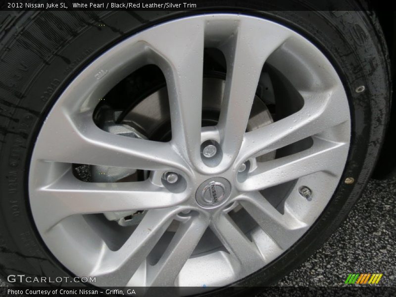 White Pearl / Black/Red Leather/Silver Trim 2012 Nissan Juke SL