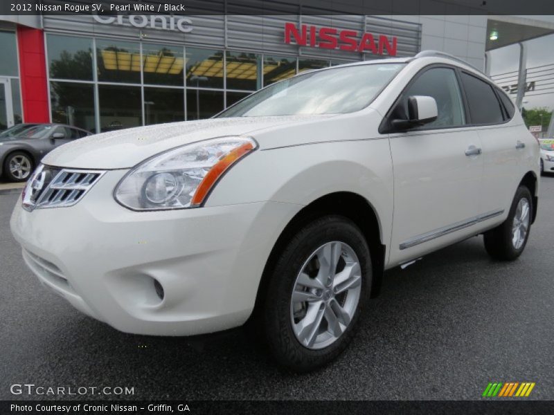 Pearl White / Black 2012 Nissan Rogue SV
