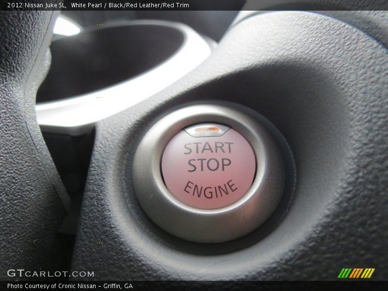 White Pearl / Black/Red Leather/Red Trim 2012 Nissan Juke SL
