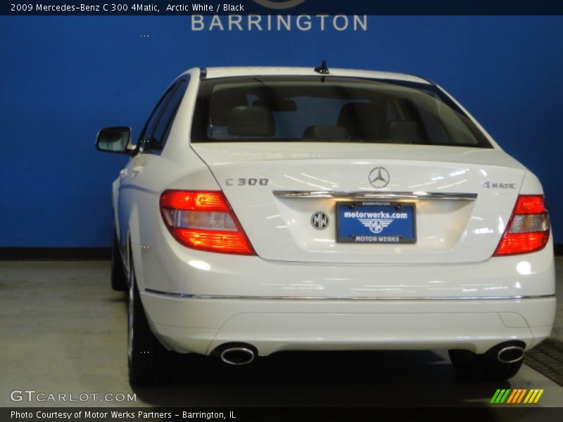 Arctic White / Black 2009 Mercedes-Benz C 300 4Matic