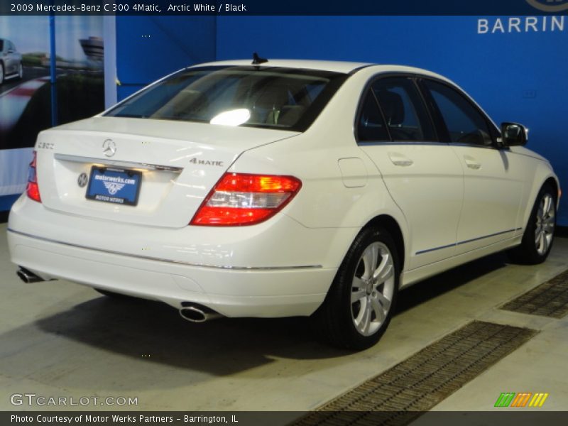 Arctic White / Black 2009 Mercedes-Benz C 300 4Matic