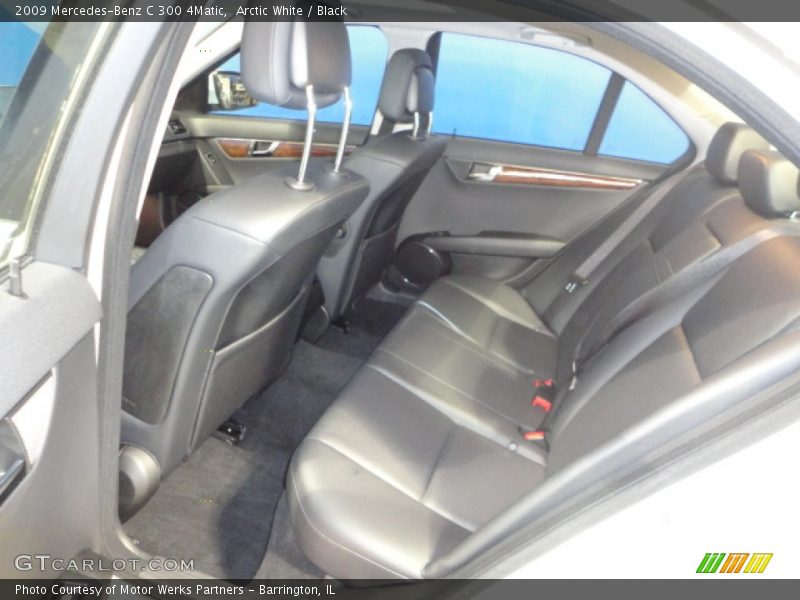 Arctic White / Black 2009 Mercedes-Benz C 300 4Matic