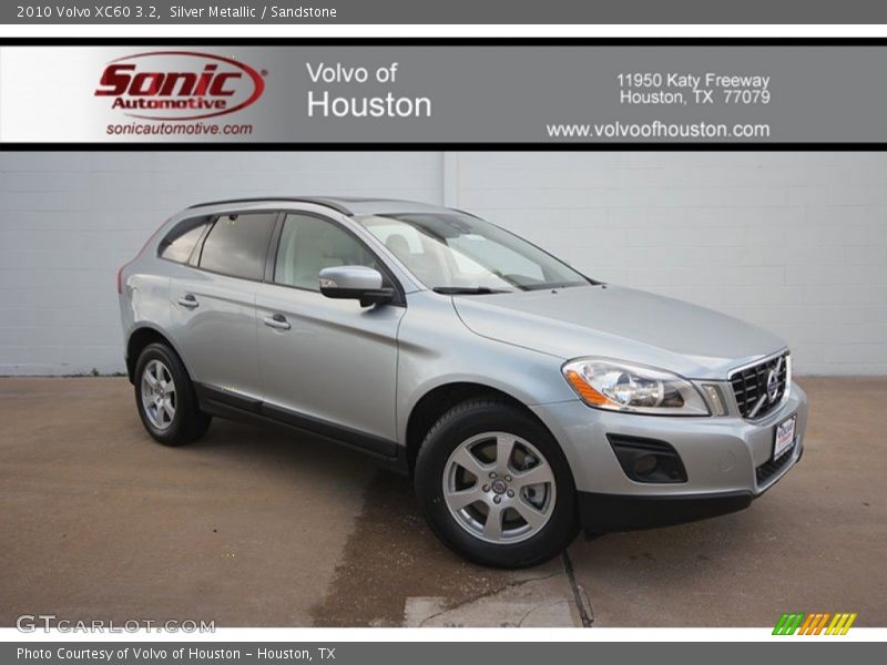 Silver Metallic / Sandstone 2010 Volvo XC60 3.2
