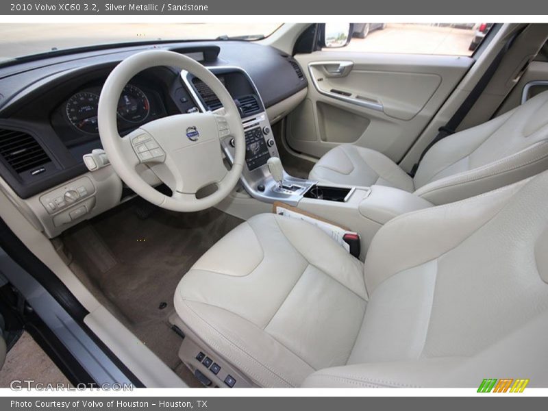 Silver Metallic / Sandstone 2010 Volvo XC60 3.2