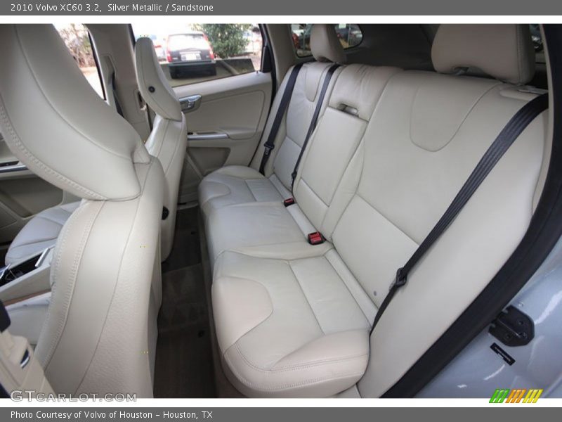 Silver Metallic / Sandstone 2010 Volvo XC60 3.2