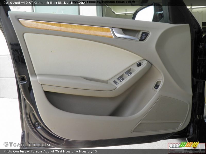Brilliant Black / Light Gray 2010 Audi A4 2.0T Sedan