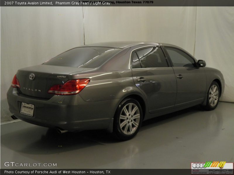 Phantom Gray Pearl / Light Gray 2007 Toyota Avalon Limited