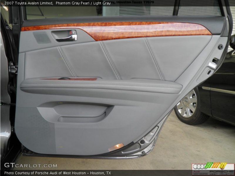 Phantom Gray Pearl / Light Gray 2007 Toyota Avalon Limited