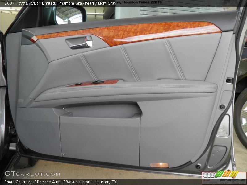Phantom Gray Pearl / Light Gray 2007 Toyota Avalon Limited