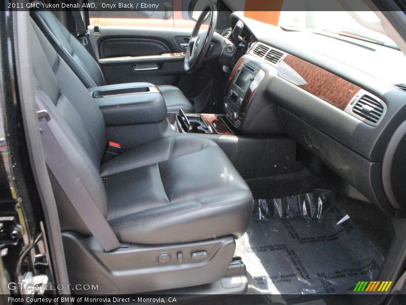 Onyx Black / Ebony 2011 GMC Yukon Denali AWD