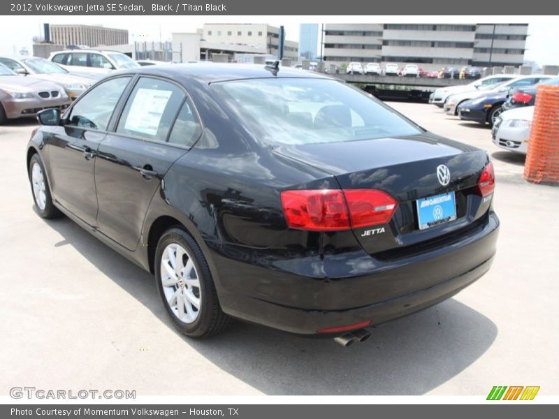 Black / Titan Black 2012 Volkswagen Jetta SE Sedan