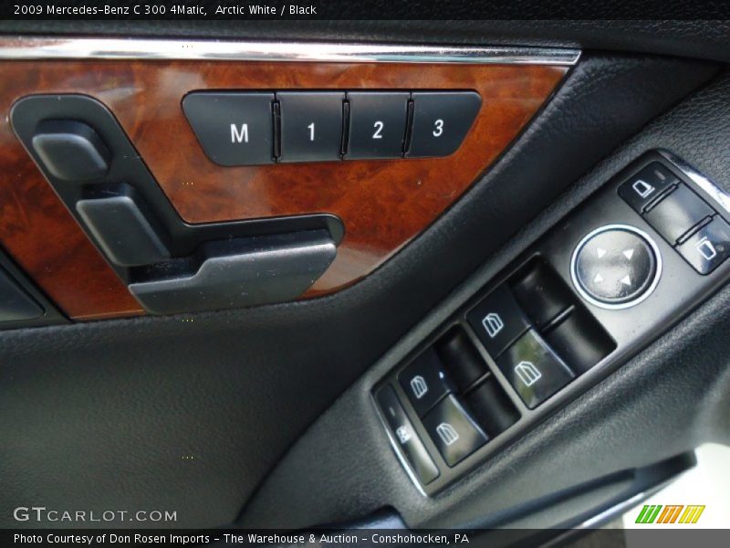 Arctic White / Black 2009 Mercedes-Benz C 300 4Matic