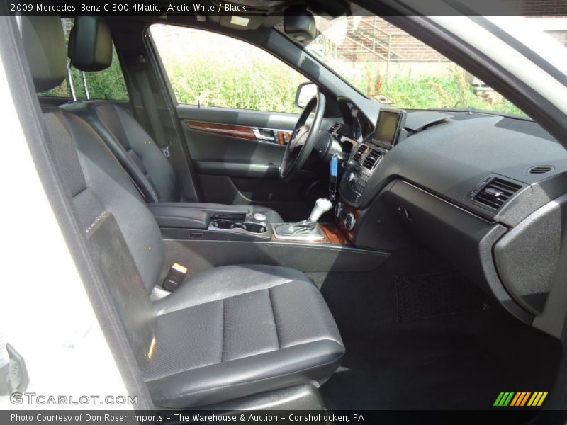 Arctic White / Black 2009 Mercedes-Benz C 300 4Matic