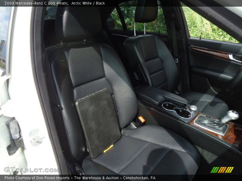 Arctic White / Black 2009 Mercedes-Benz C 300 4Matic