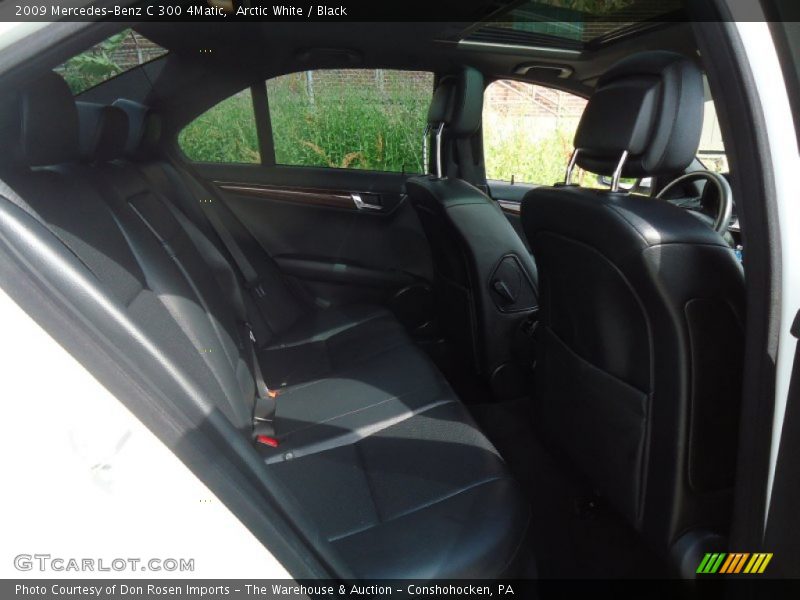 Arctic White / Black 2009 Mercedes-Benz C 300 4Matic