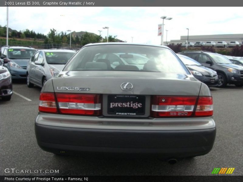 Graphite Gray Metallic / Ivory 2001 Lexus ES 300