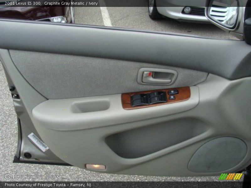 Graphite Gray Metallic / Ivory 2001 Lexus ES 300