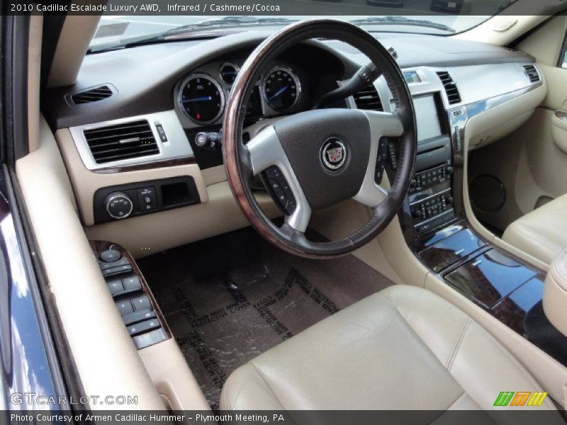 Dashboard of 2010 Escalade Luxury AWD