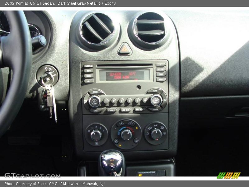 Dark Steel Gray Metallic / Ebony 2009 Pontiac G6 GT Sedan