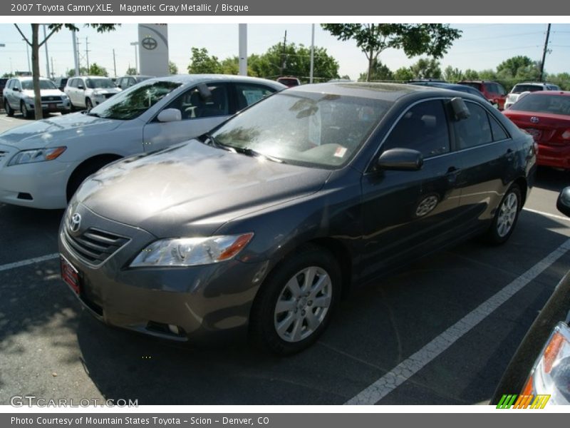 Magnetic Gray Metallic / Bisque 2007 Toyota Camry XLE