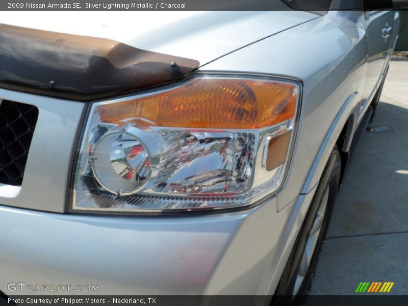 Silver Lightning Metallic / Charcoal 2009 Nissan Armada SE