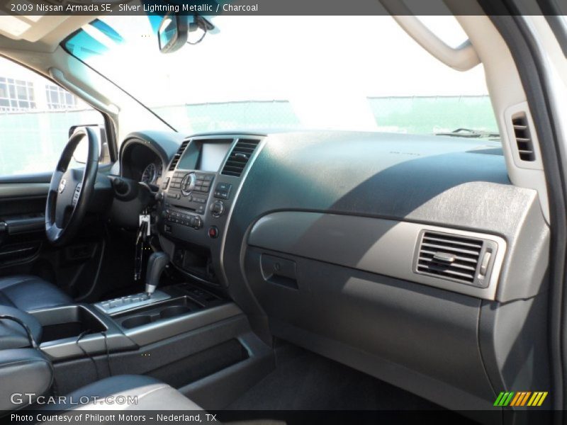 Silver Lightning Metallic / Charcoal 2009 Nissan Armada SE