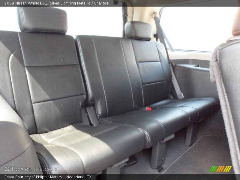 Silver Lightning Metallic / Charcoal 2009 Nissan Armada SE