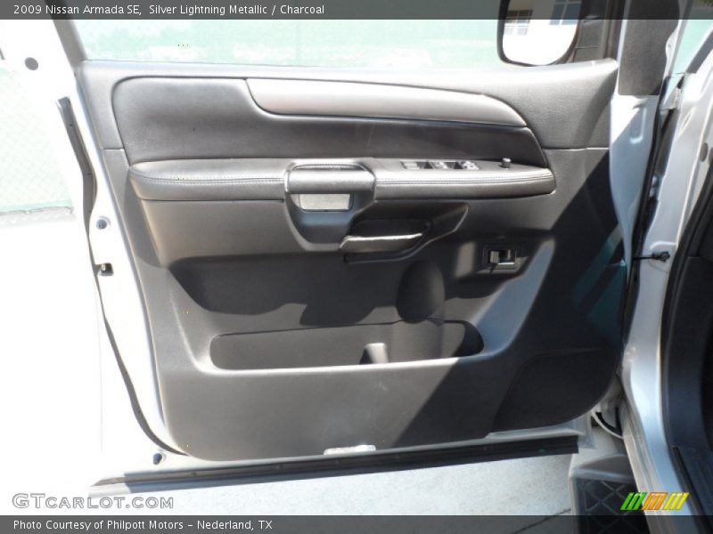 Silver Lightning Metallic / Charcoal 2009 Nissan Armada SE