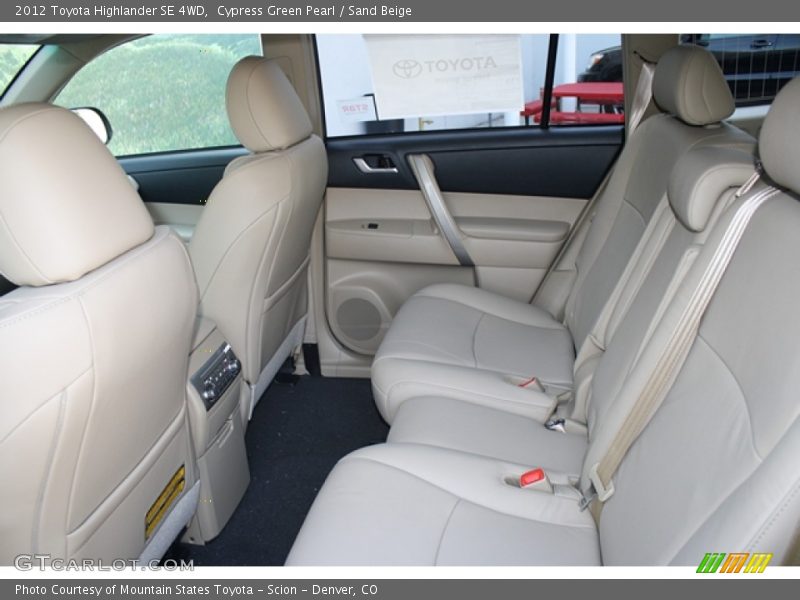 Cypress Green Pearl / Sand Beige 2012 Toyota Highlander SE 4WD
