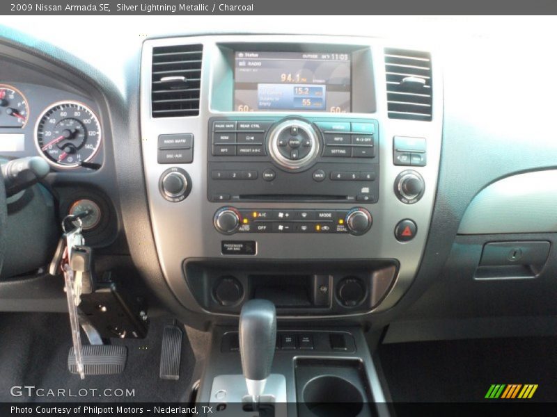 Silver Lightning Metallic / Charcoal 2009 Nissan Armada SE