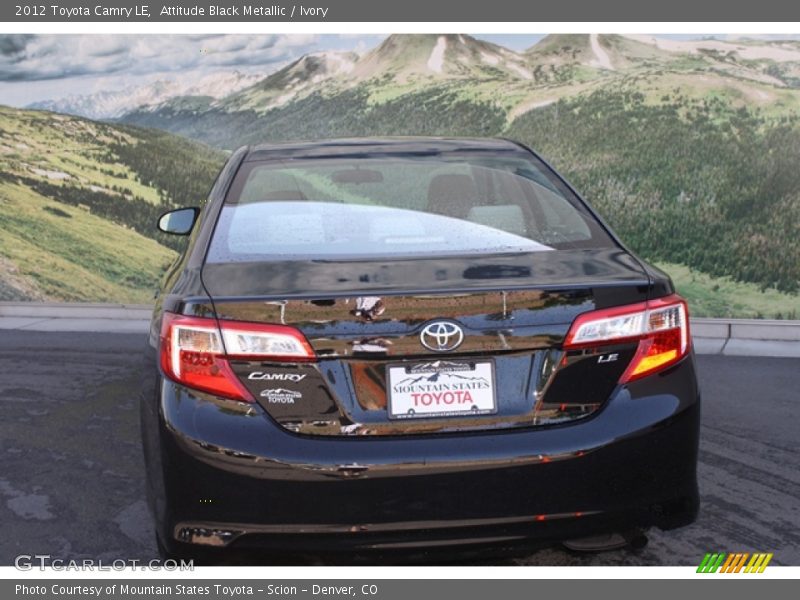 Attitude Black Metallic / Ivory 2012 Toyota Camry LE