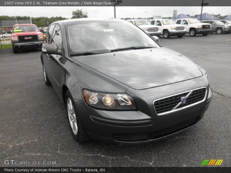 Titanium Grey Metallic / Dark Beige/Quartz 2007 Volvo V50 2.4i
