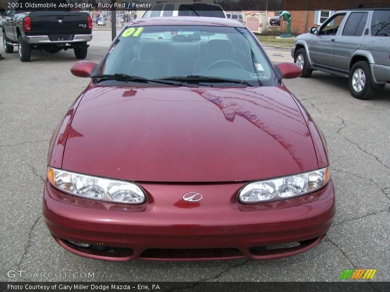 Ruby Red / Pewter 2001 Oldsmobile Alero Sedan