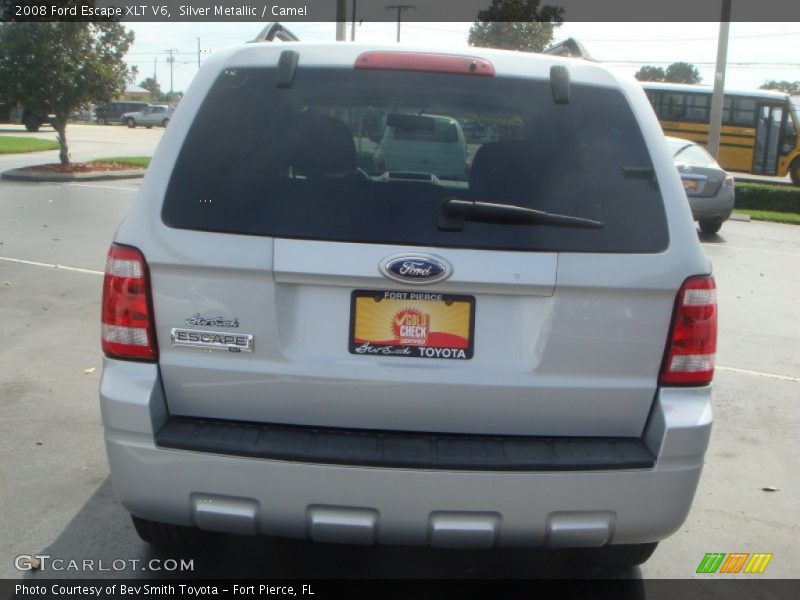 Silver Metallic / Camel 2008 Ford Escape XLT V6