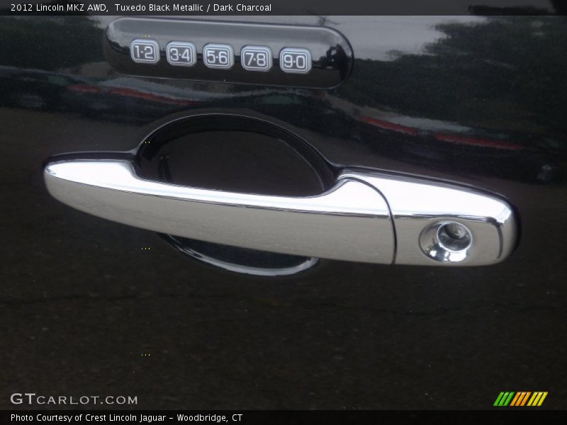 Tuxedo Black Metallic / Dark Charcoal 2012 Lincoln MKZ AWD