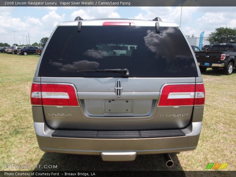 Vapor Silver Metallic / Camel/Sand Piping 2008 Lincoln Navigator Luxury
