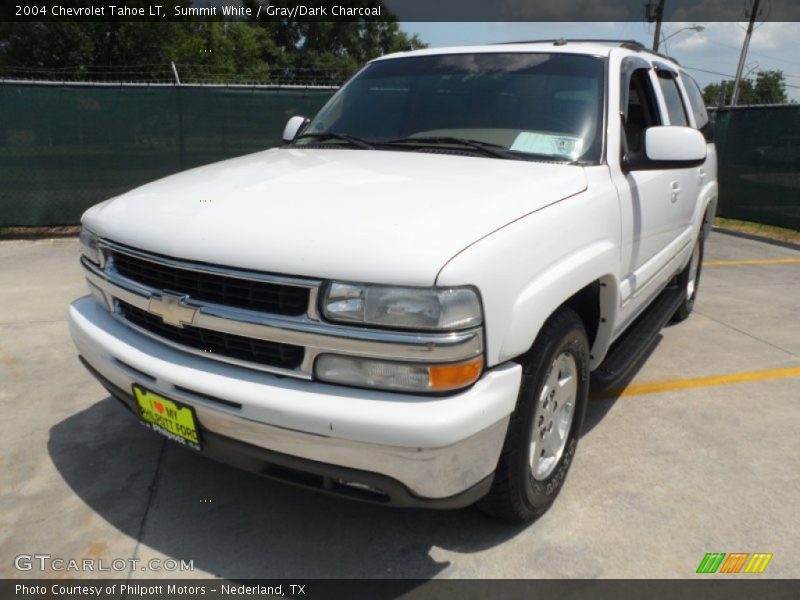 Summit White / Gray/Dark Charcoal 2004 Chevrolet Tahoe LT