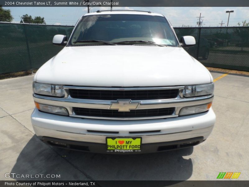 Summit White / Gray/Dark Charcoal 2004 Chevrolet Tahoe LT