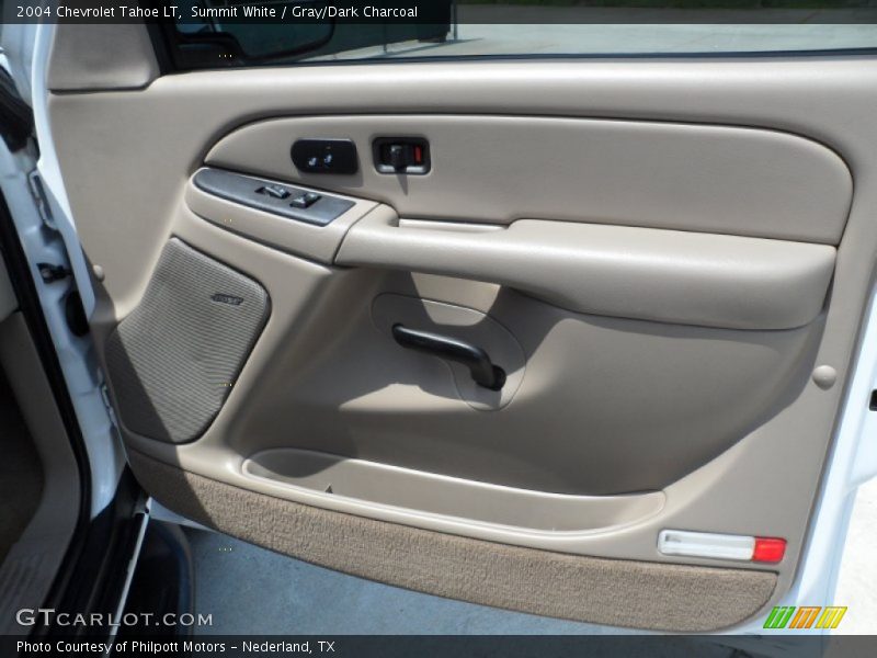 Summit White / Gray/Dark Charcoal 2004 Chevrolet Tahoe LT