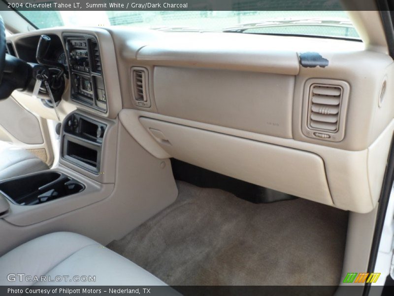 Summit White / Gray/Dark Charcoal 2004 Chevrolet Tahoe LT