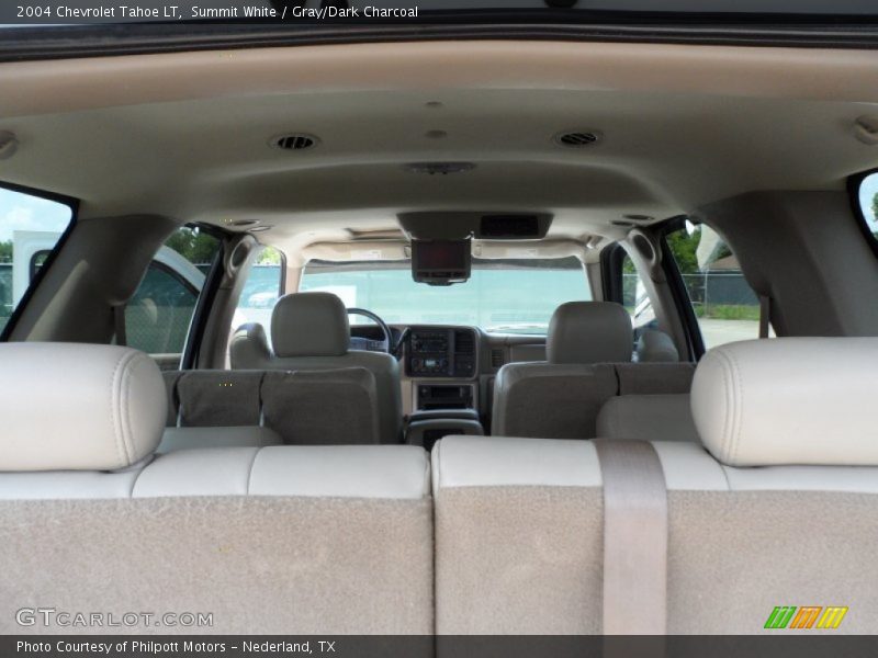 Summit White / Gray/Dark Charcoal 2004 Chevrolet Tahoe LT