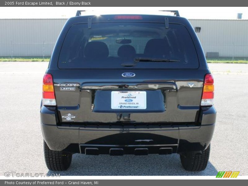 Black / Ebony Black 2005 Ford Escape Limited