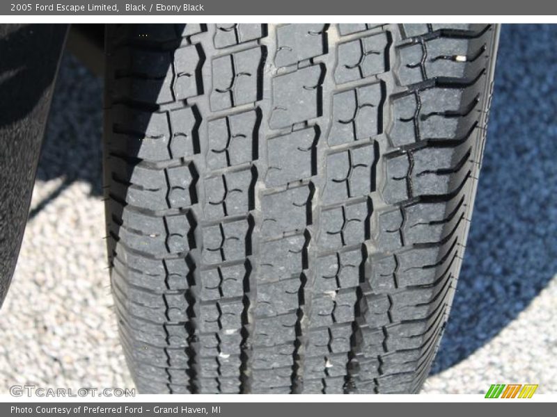 Black / Ebony Black 2005 Ford Escape Limited