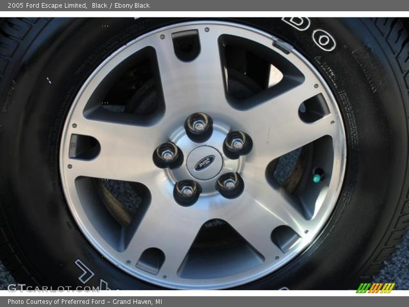 Black / Ebony Black 2005 Ford Escape Limited