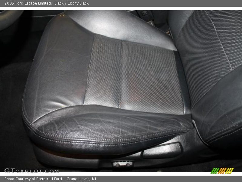 Black / Ebony Black 2005 Ford Escape Limited