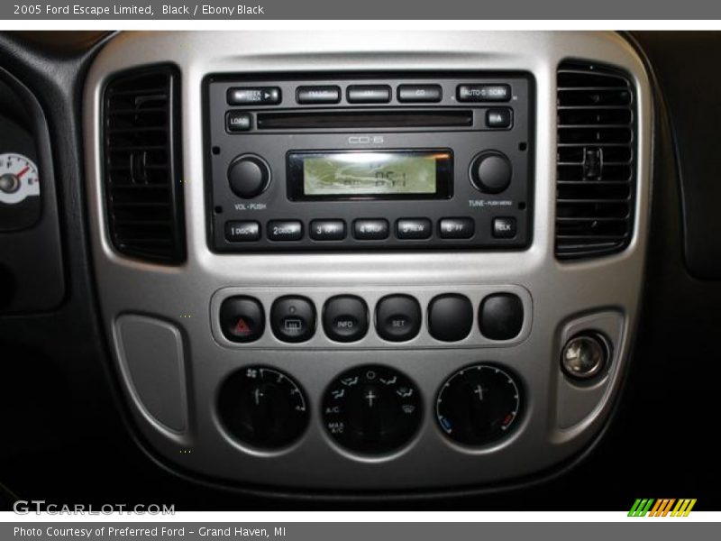 Black / Ebony Black 2005 Ford Escape Limited